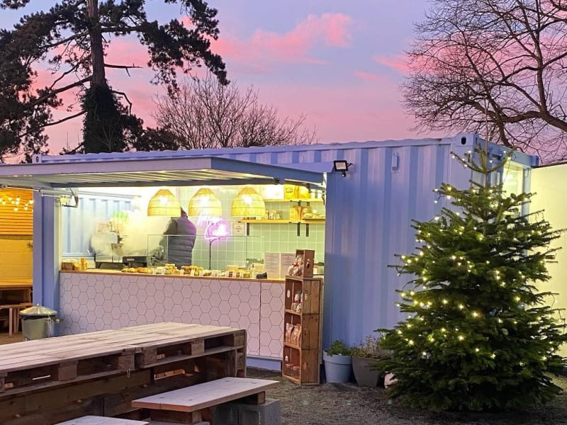 eat-n-mess-christmas