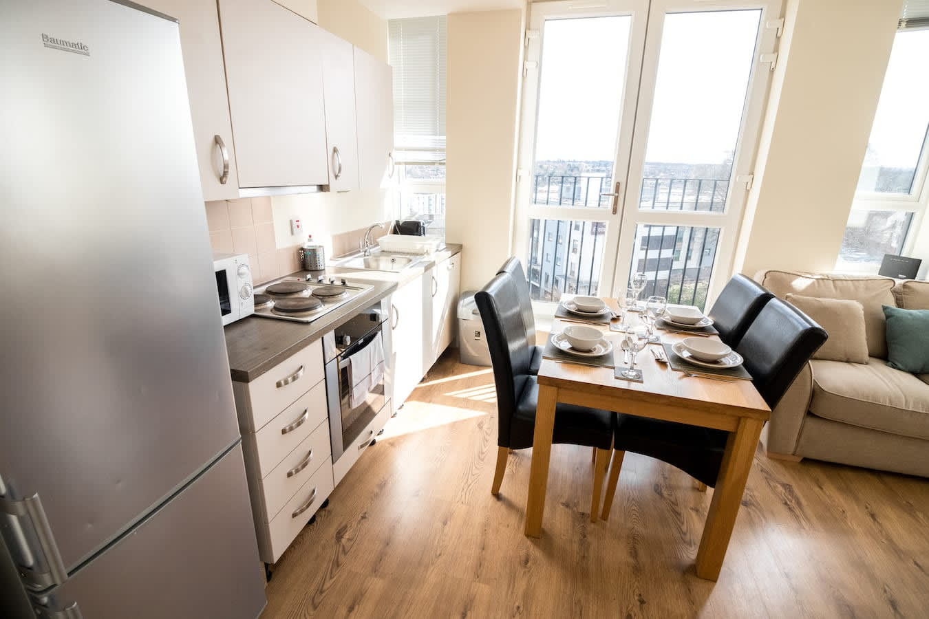Golden Heights, London Road