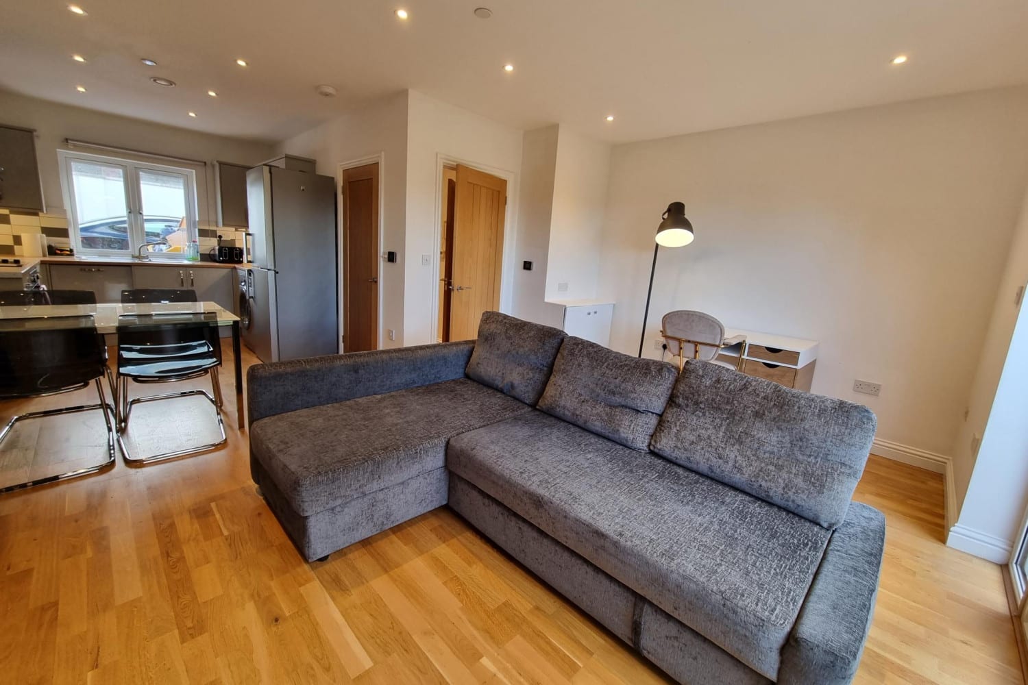 Cliffe House, Chatham Kent