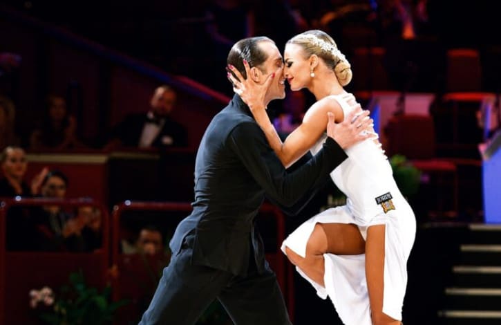 Internation-Championships-Image-min-768x768