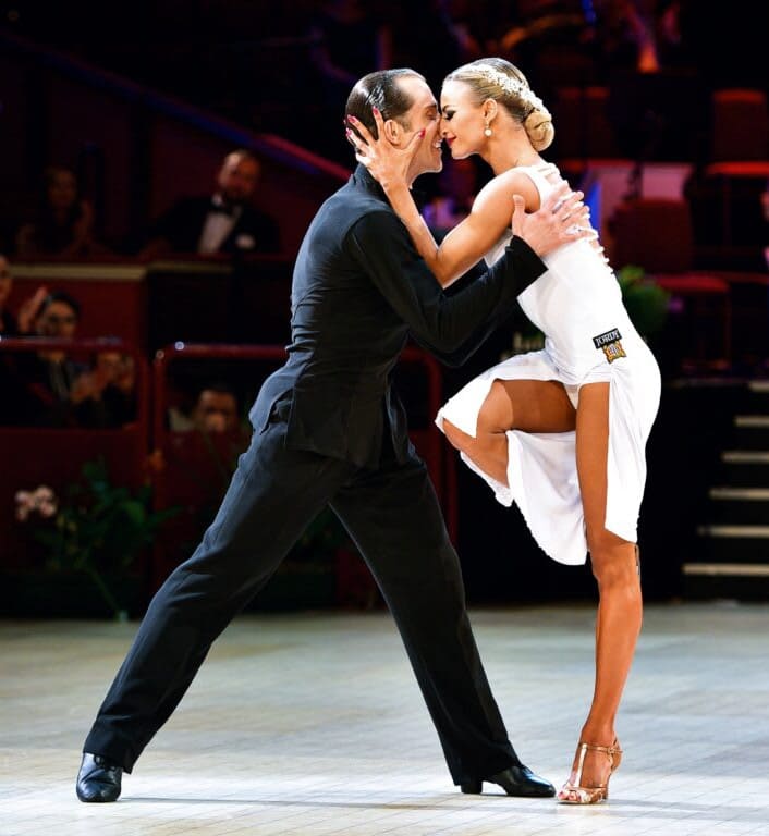 Internation-Championships-Image-min-768x768