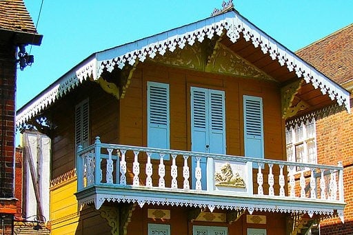 Dickens_Chalet._Medway